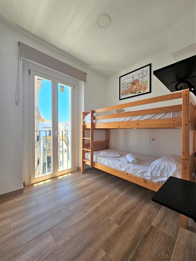 Apartamentos Plaza Santo Domingo Cadix Extérieur photo