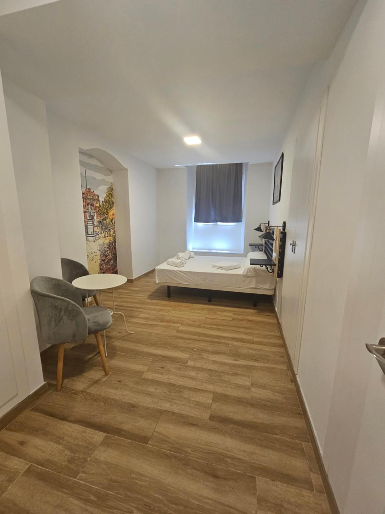 Apartamentos Plaza Santo Domingo Cadix Extérieur photo